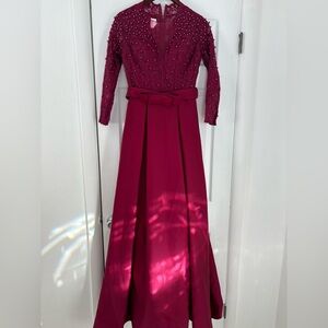 Elegant Dress in Deep Pink
